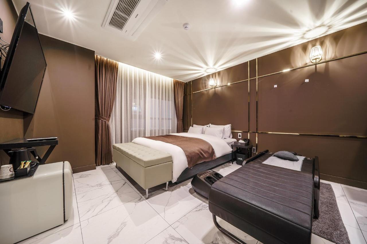Hotel Maria Pyeongtaek Esterno foto