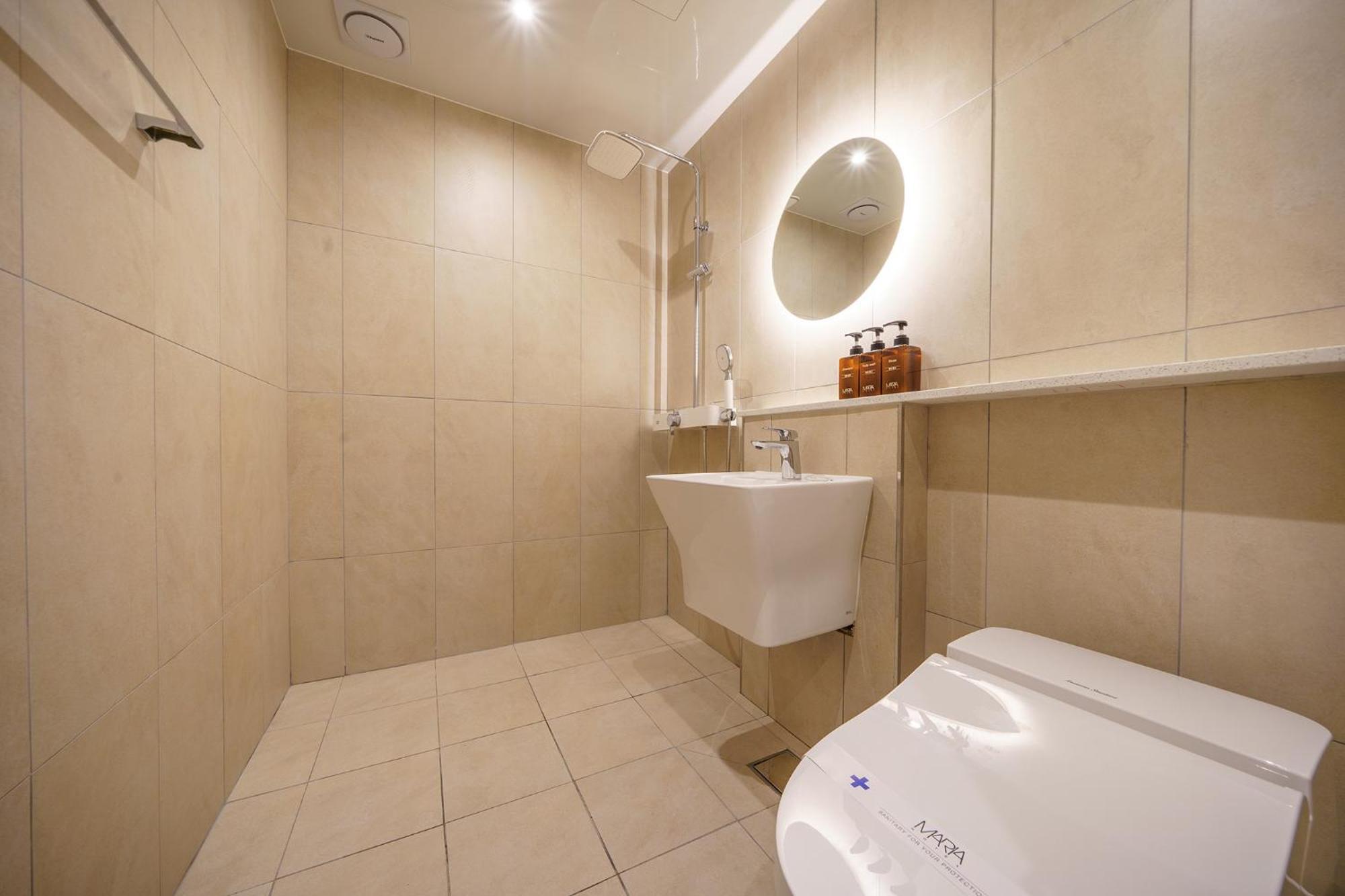 Hotel Maria Pyeongtaek Esterno foto